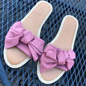 NWOT The Loft Bow Sandals